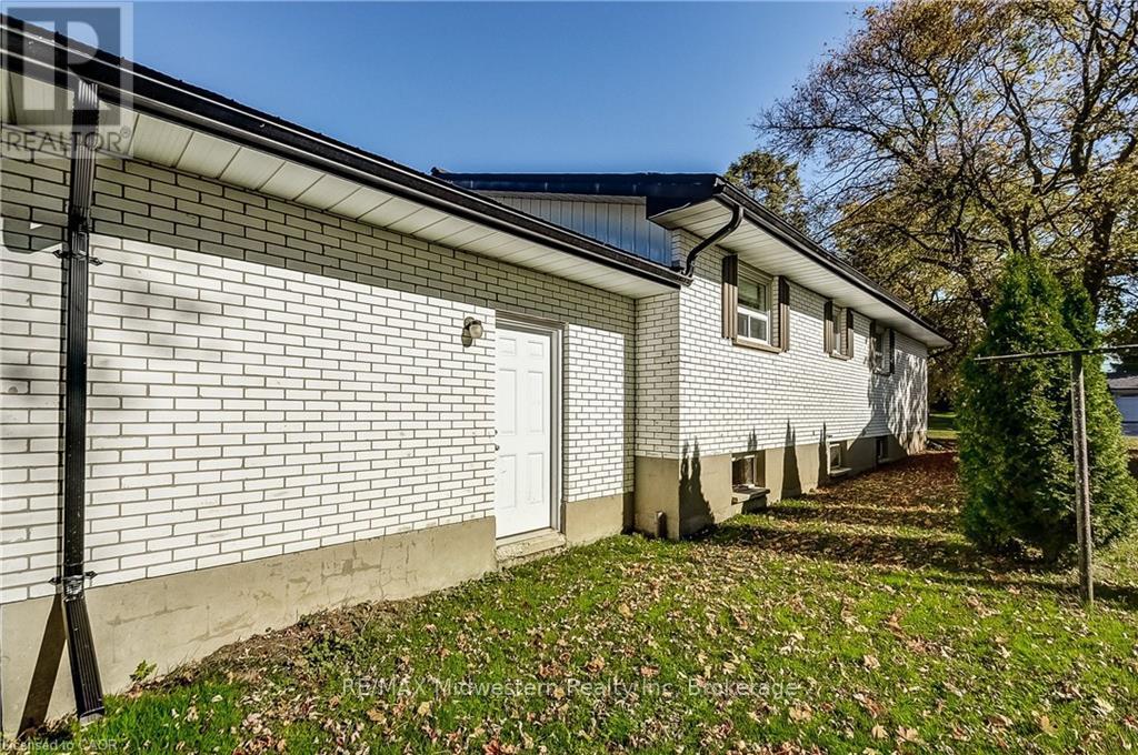 480 CAVAN STREET - 9