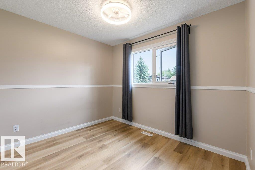 2016 82 ST NW - 32