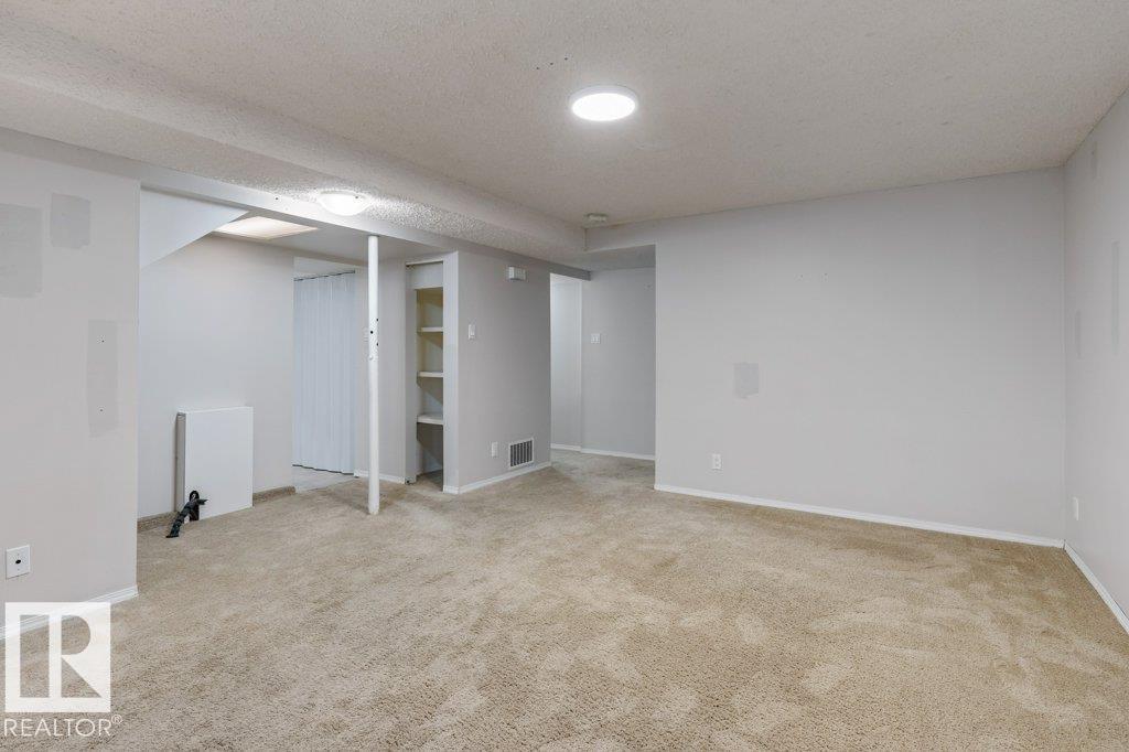 2016 82 ST NW - 36