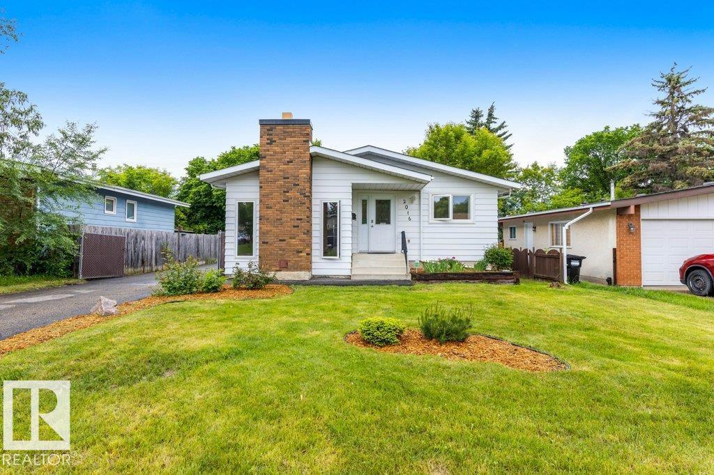 2016 82 ST NW - 4