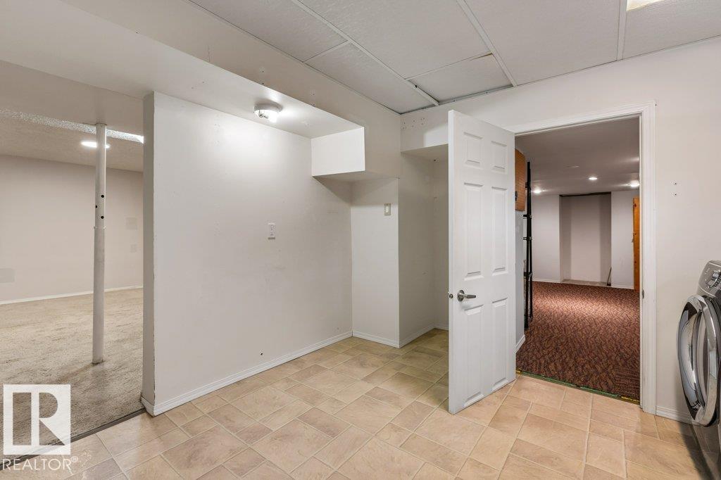 2016 82 ST NW - 46