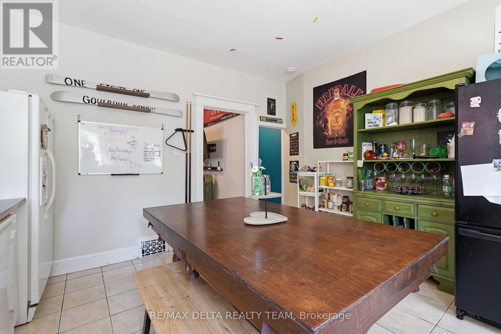 181 GOULBURN AVENUE - 13