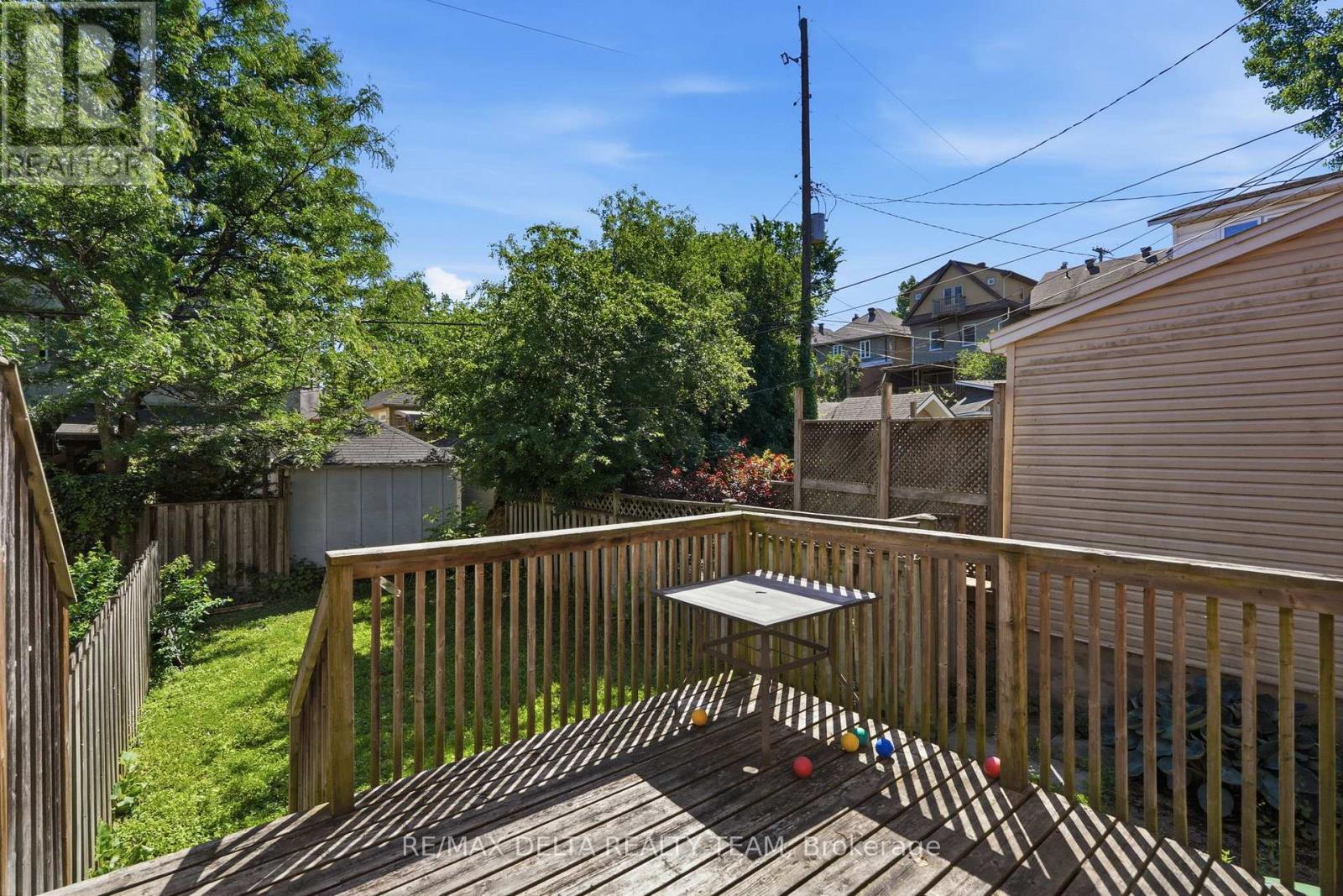 181 GOULBURN AVENUE - 23