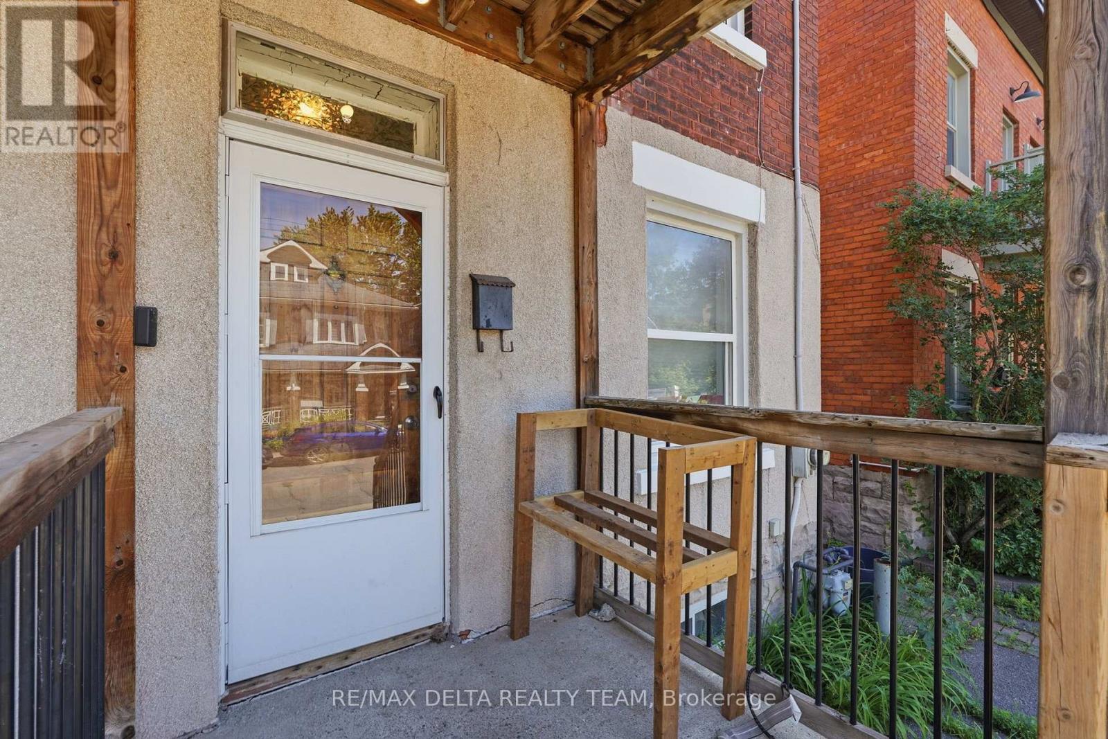 181 GOULBURN AVENUE - 3
