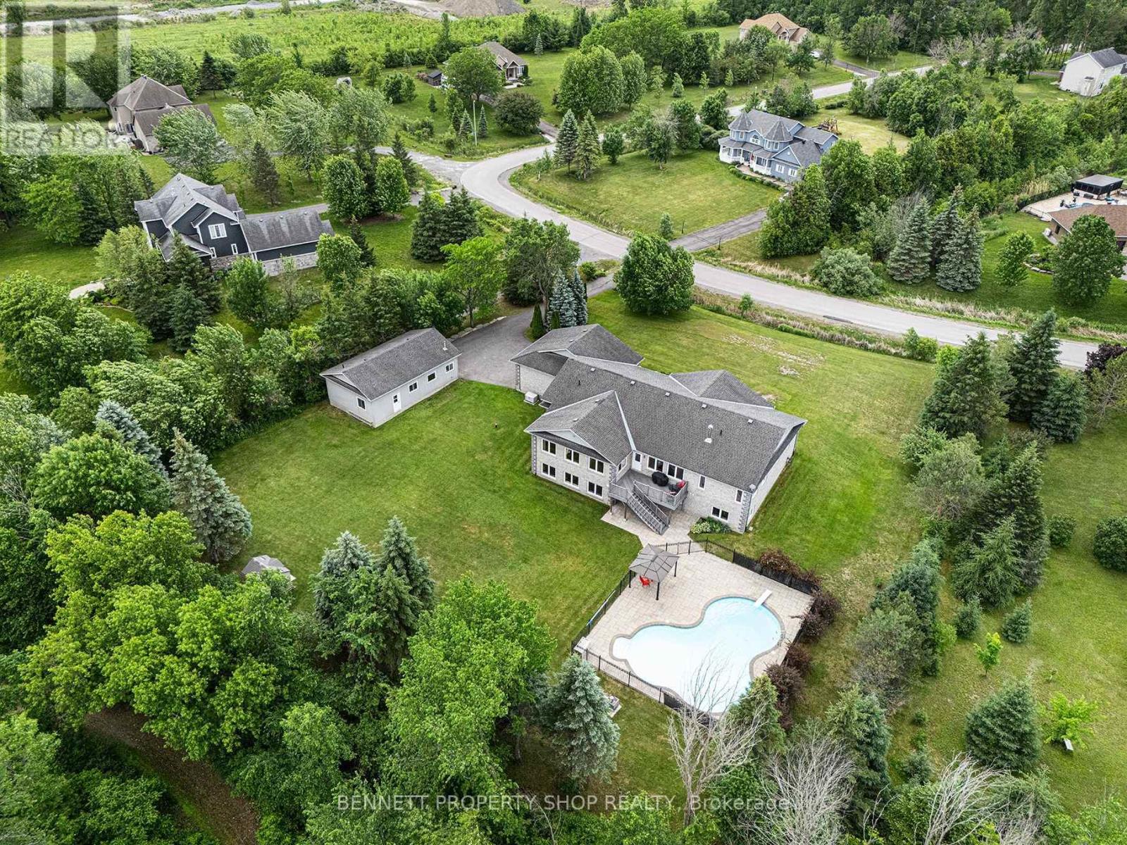5 Bed, 6 Bath House for Sale in Ottawa – 121 COVERED BRIDGE WAY, Ottawa – MLS# X13460582 - Image 43