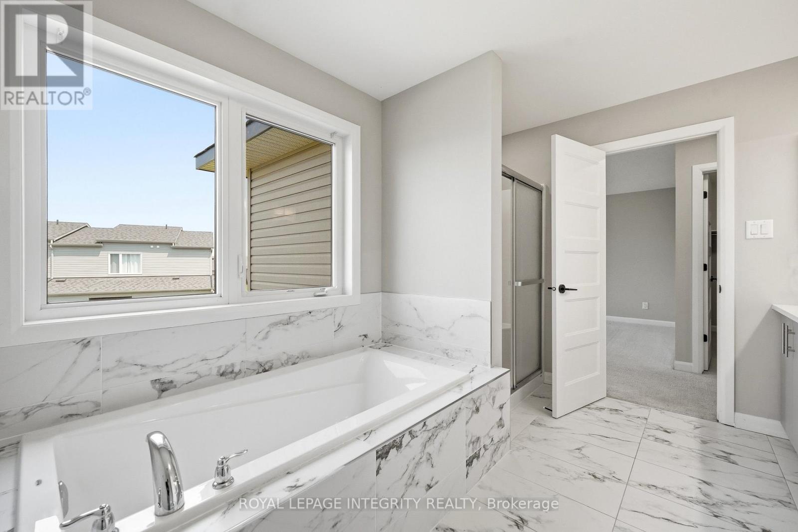 1220 DIAMOND STREET - 29