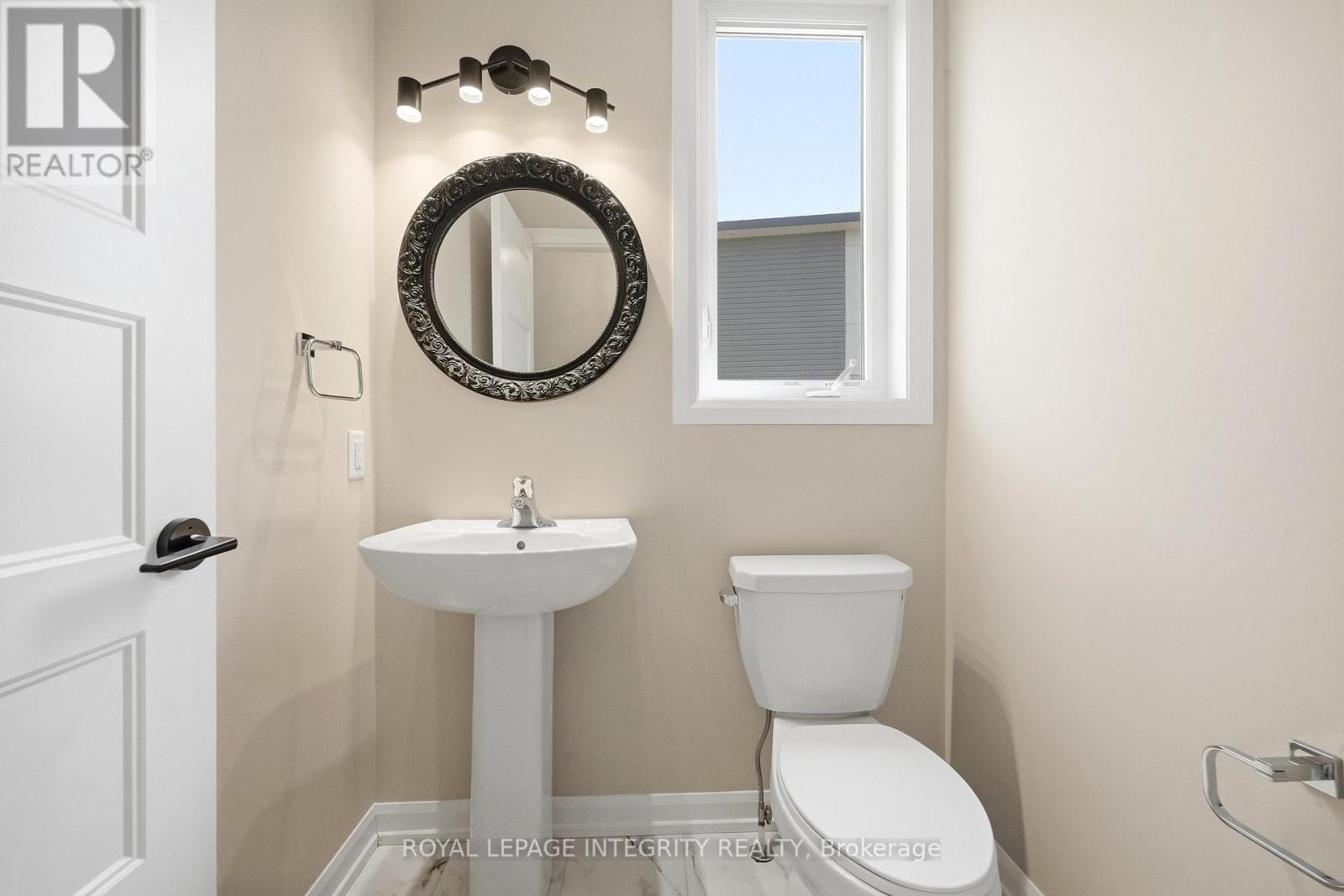 1220 DIAMOND STREET - 3