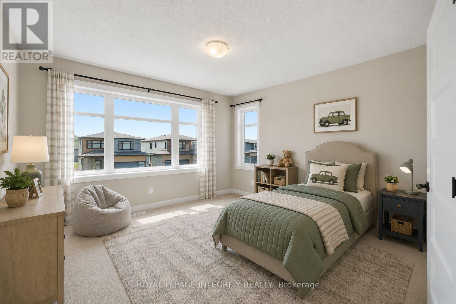 1220 DIAMOND STREET - 33