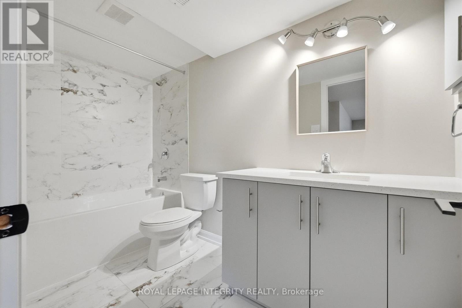 1220 DIAMOND STREET - 44