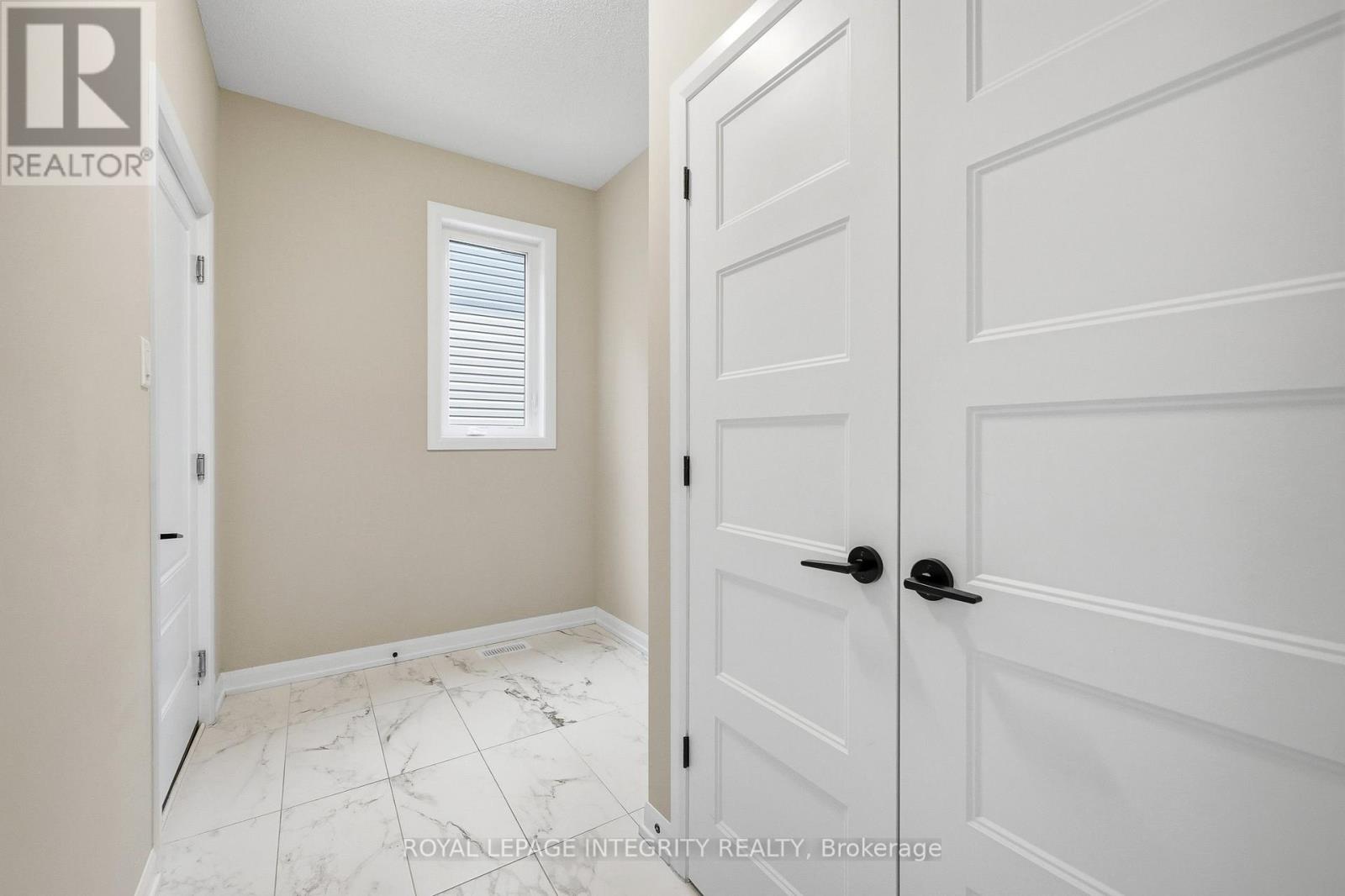 1220 DIAMOND STREET - 5