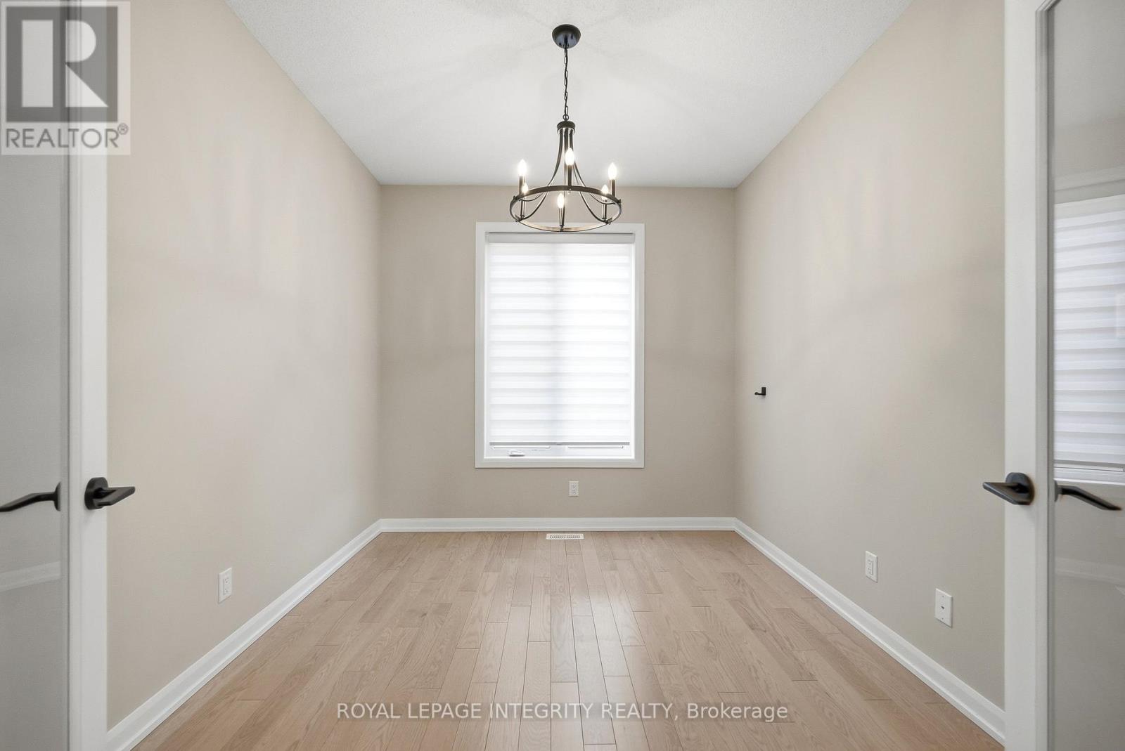 1220 DIAMOND STREET - 7