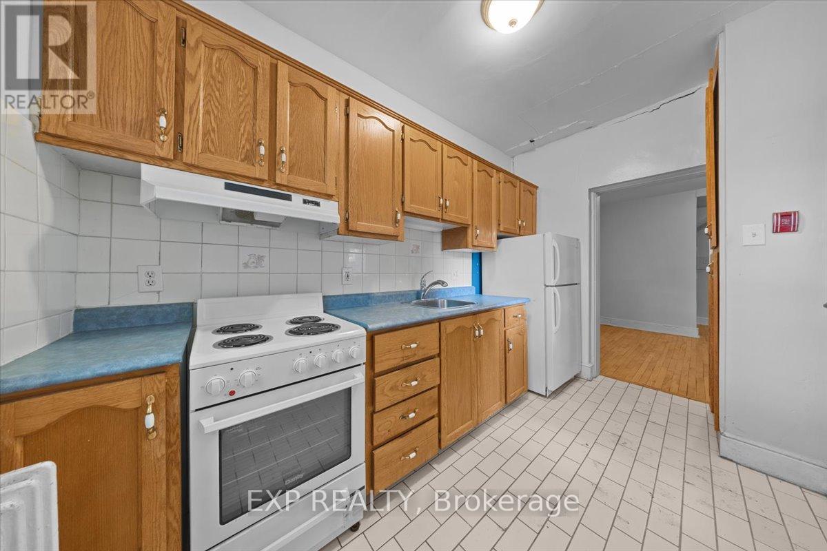 1 Bed, 1 Bath Multi-Family for Rent in Ottawa – 1 – 484 GILMOUR STREET, Ottawa – MLS# X13460674 - Image 12