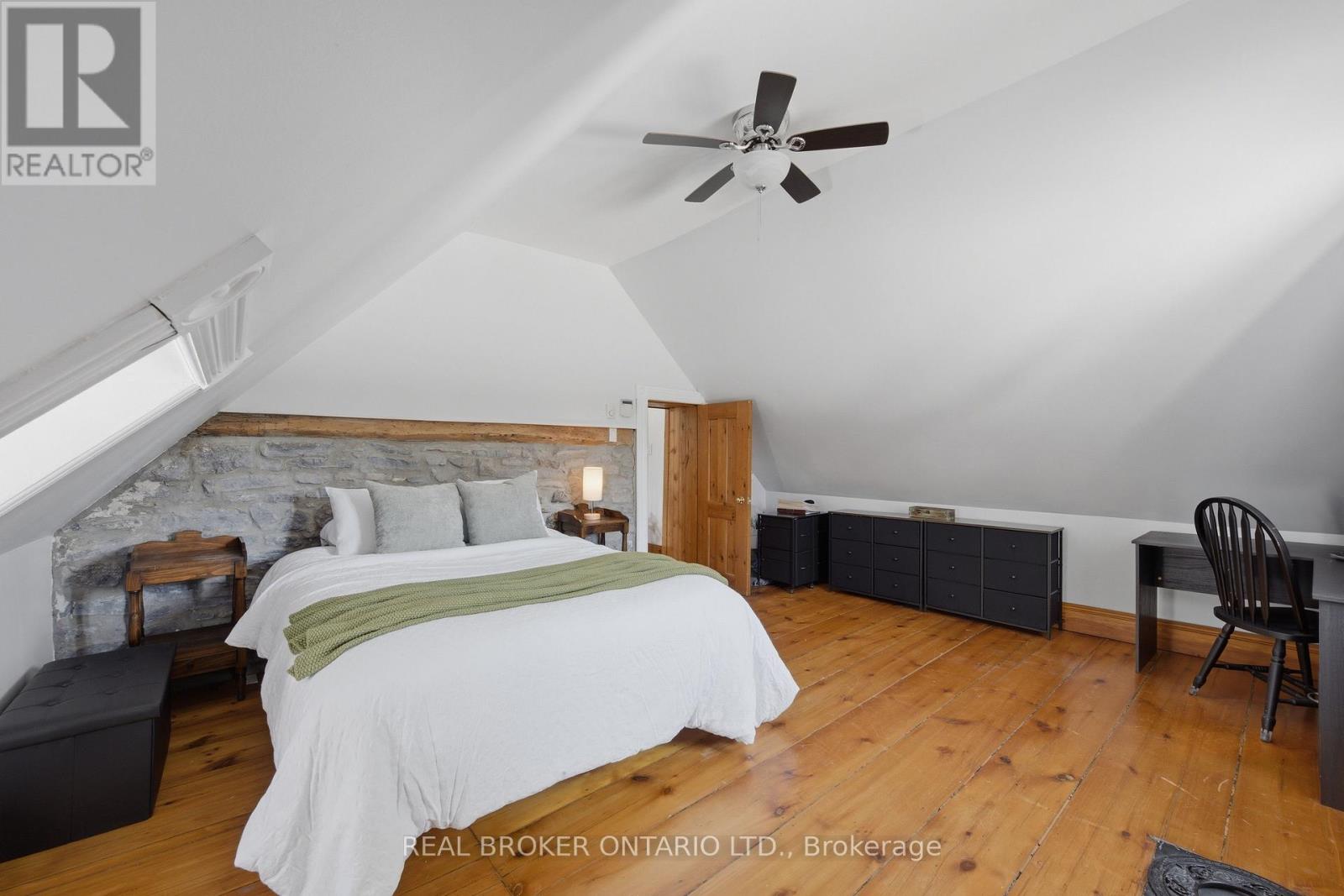 2090 BEACH ROAD - Image 38