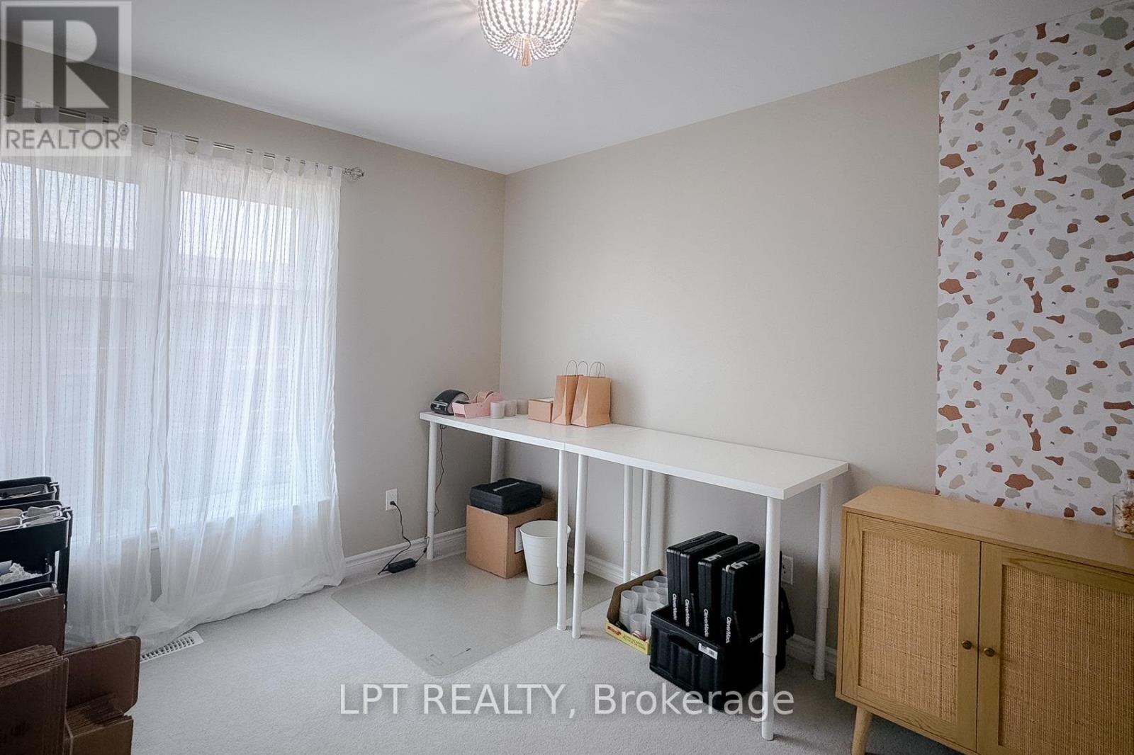 2 Bed, 3 Bath House for Rent in Ottawa – 552 LABRADOR CRESCENT, Ottawa – MLS# X13460800 - Image 23