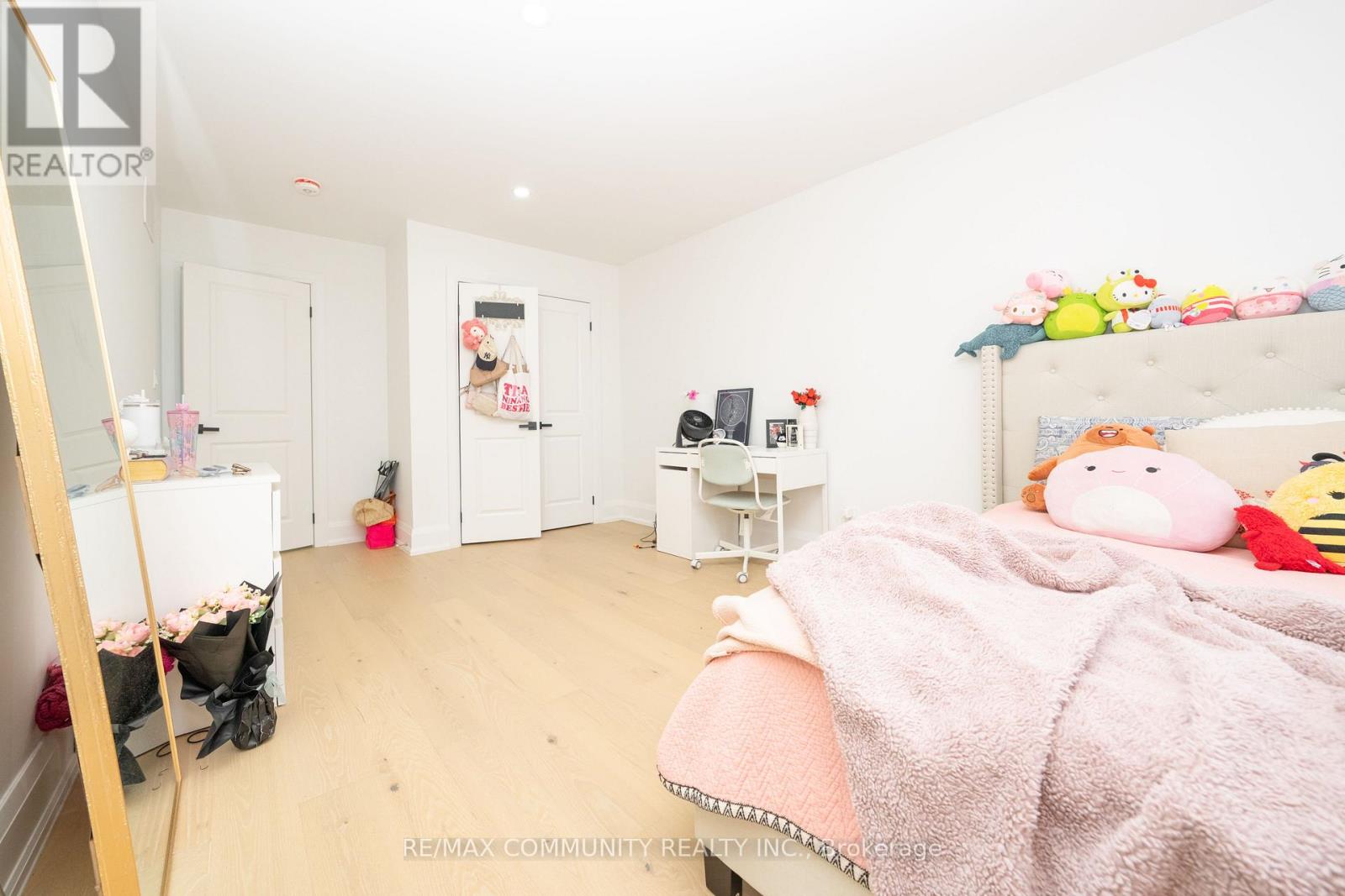 75A KITCHENER ROAD - 19