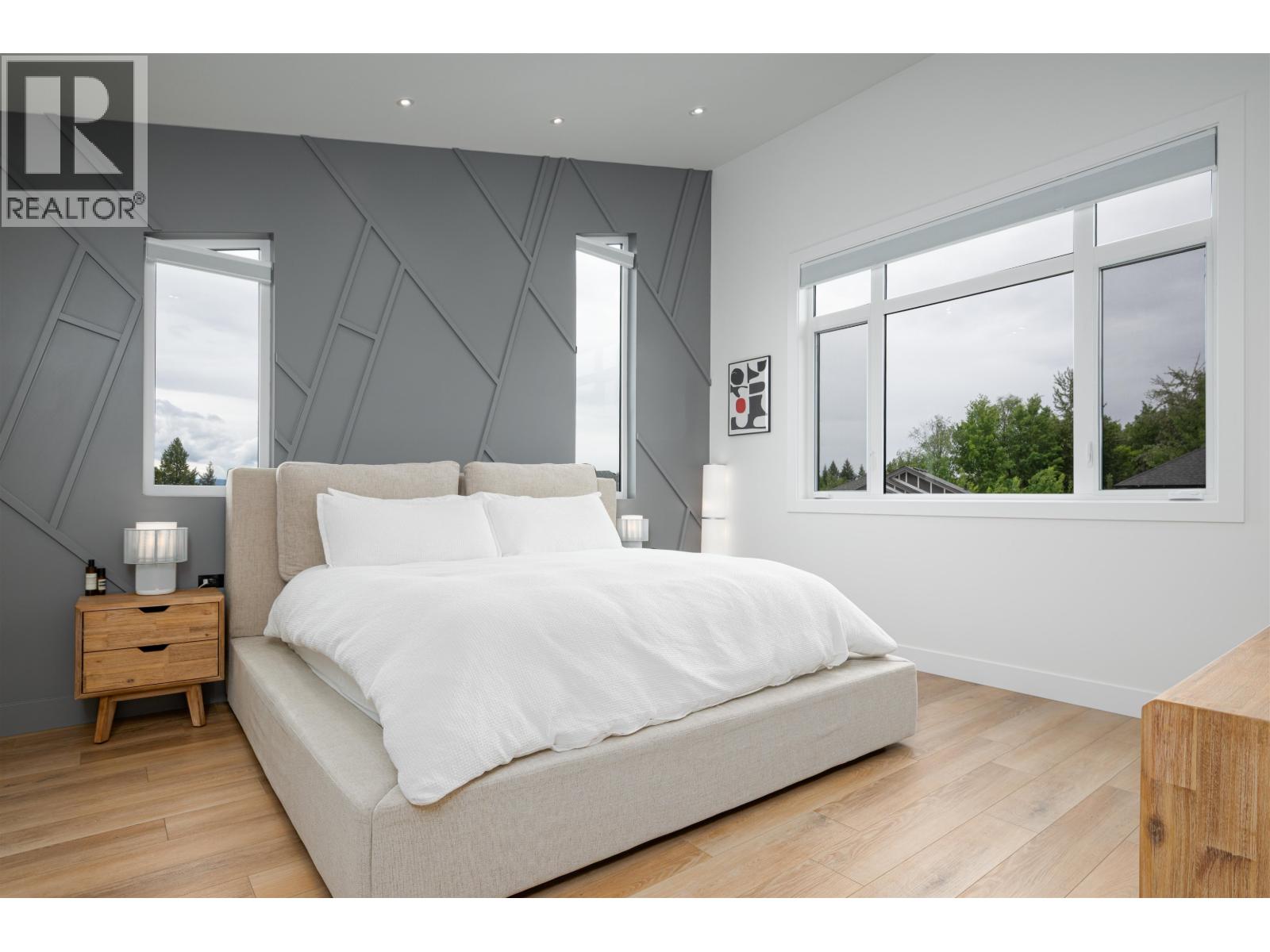 2930 ELLINGTON COURT - 23