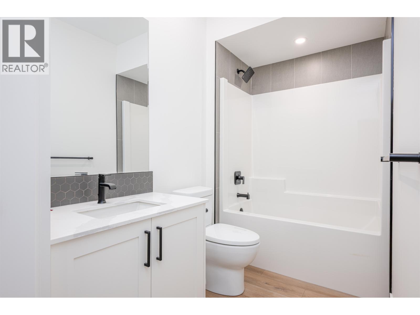 2930 ELLINGTON COURT - 32