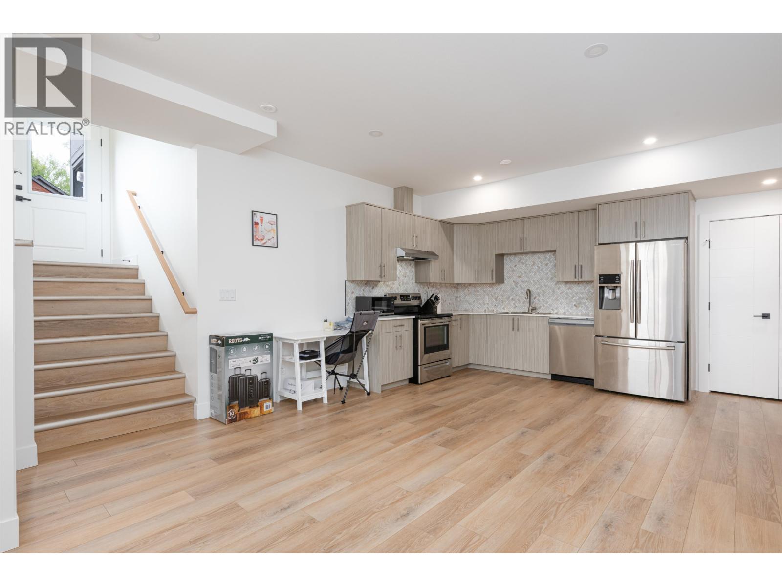 2930 ELLINGTON COURT - 34