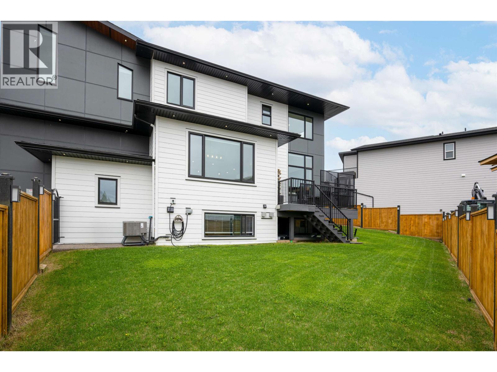 2930 ELLINGTON COURT - 39