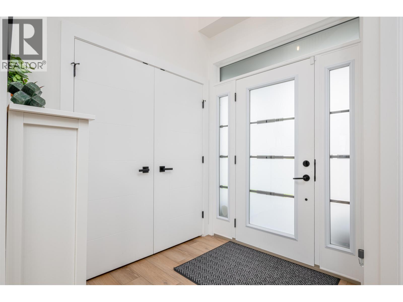 2930 ELLINGTON COURT - 6