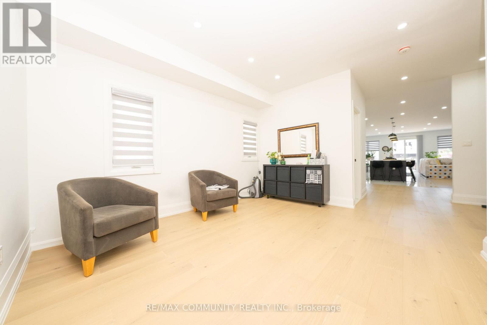 75A KITCHENER ROAD - 6