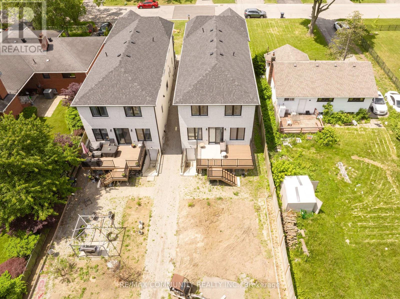 75A KITCHENER ROAD - 34