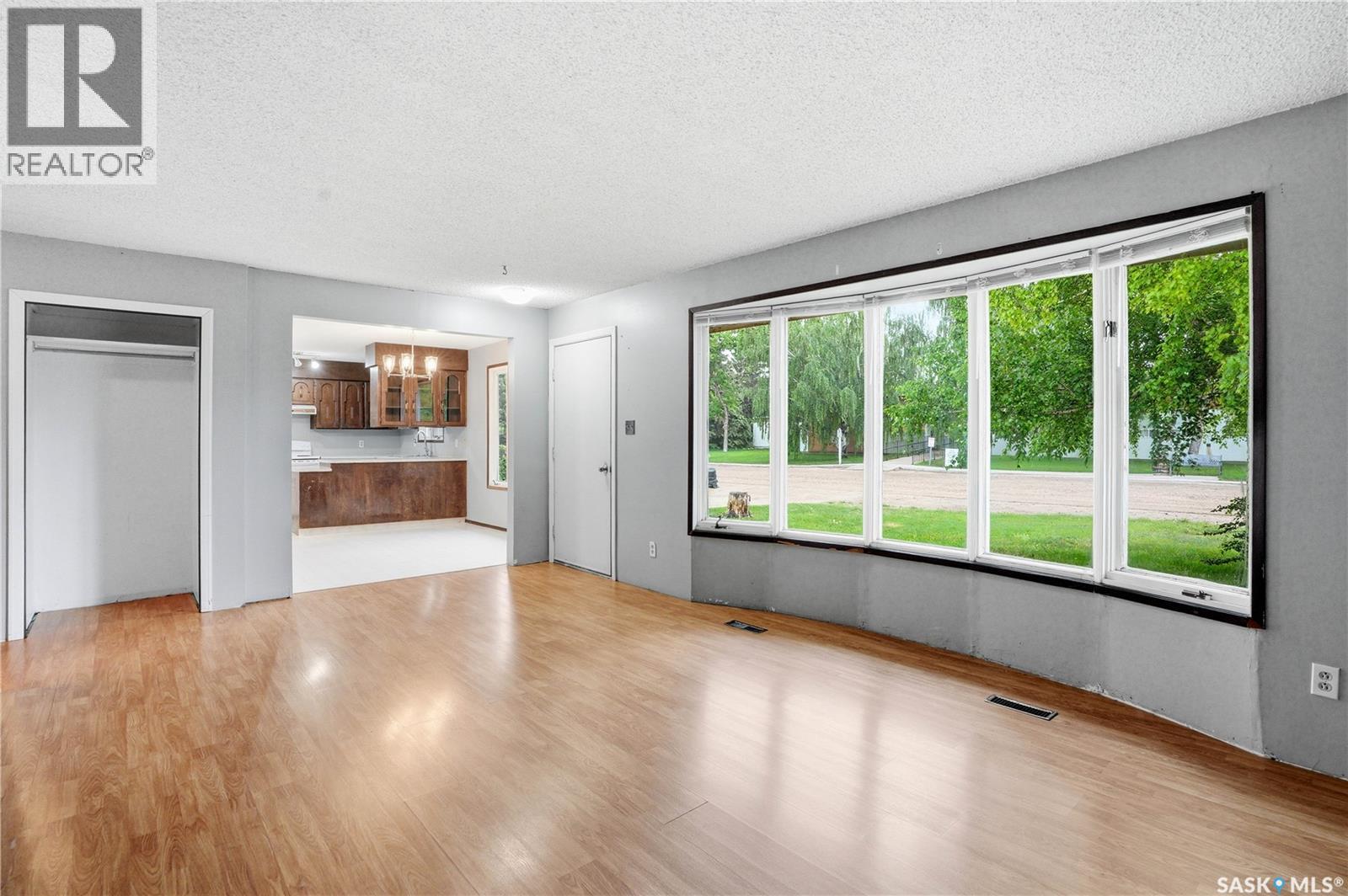 309 Shepard STREET - 6