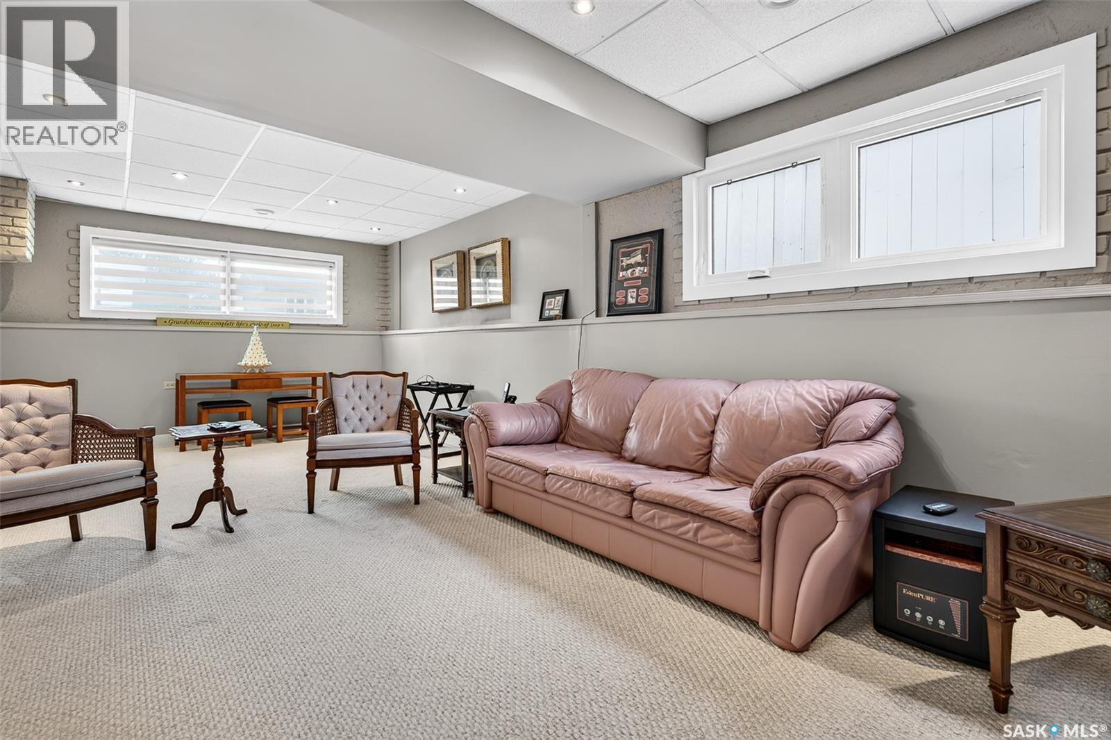 1470 Sioux CRESCENT SW — photo 36