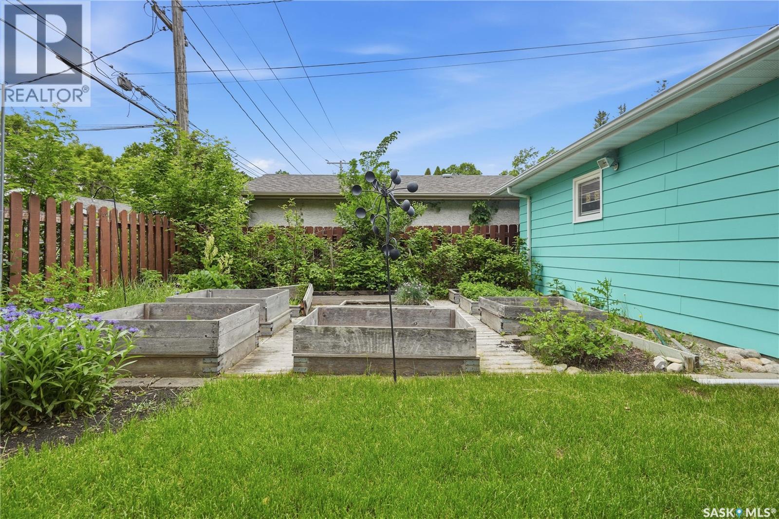 2109 DUFFERIN ROAD — photo 46
