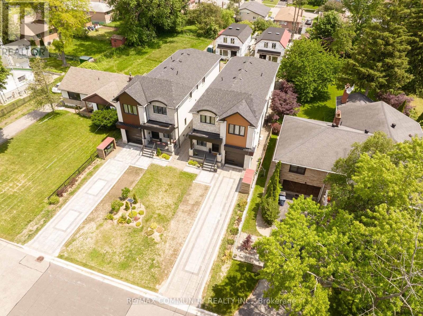 75A KITCHENER ROAD - 39