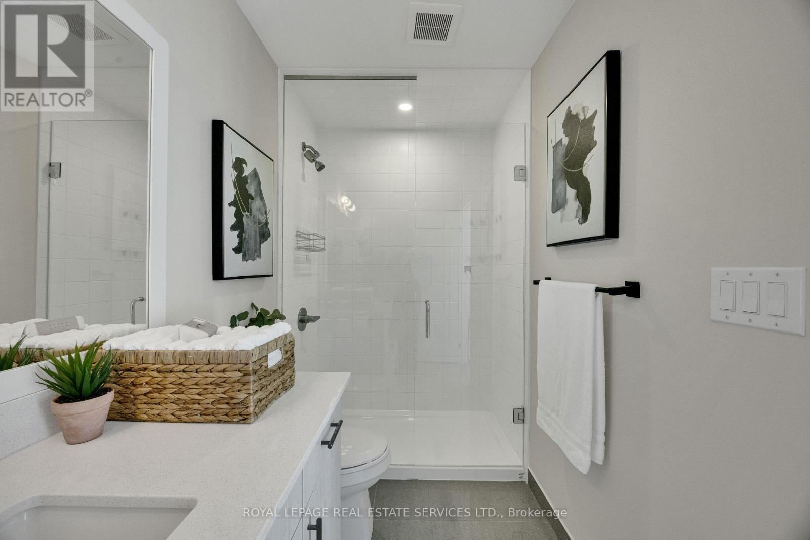 #301 1195 GOOSEBERRY LANE - 23