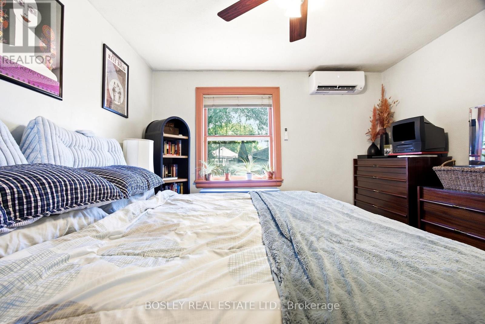 71 DELEMERE AVENUE - 22