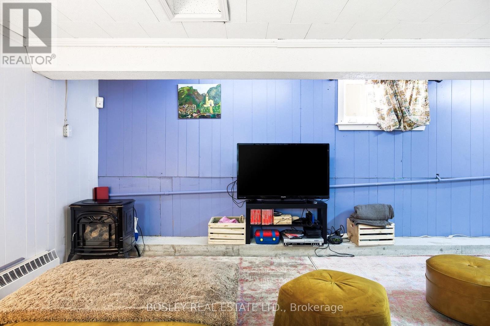 71 DELEMERE AVENUE - 33
