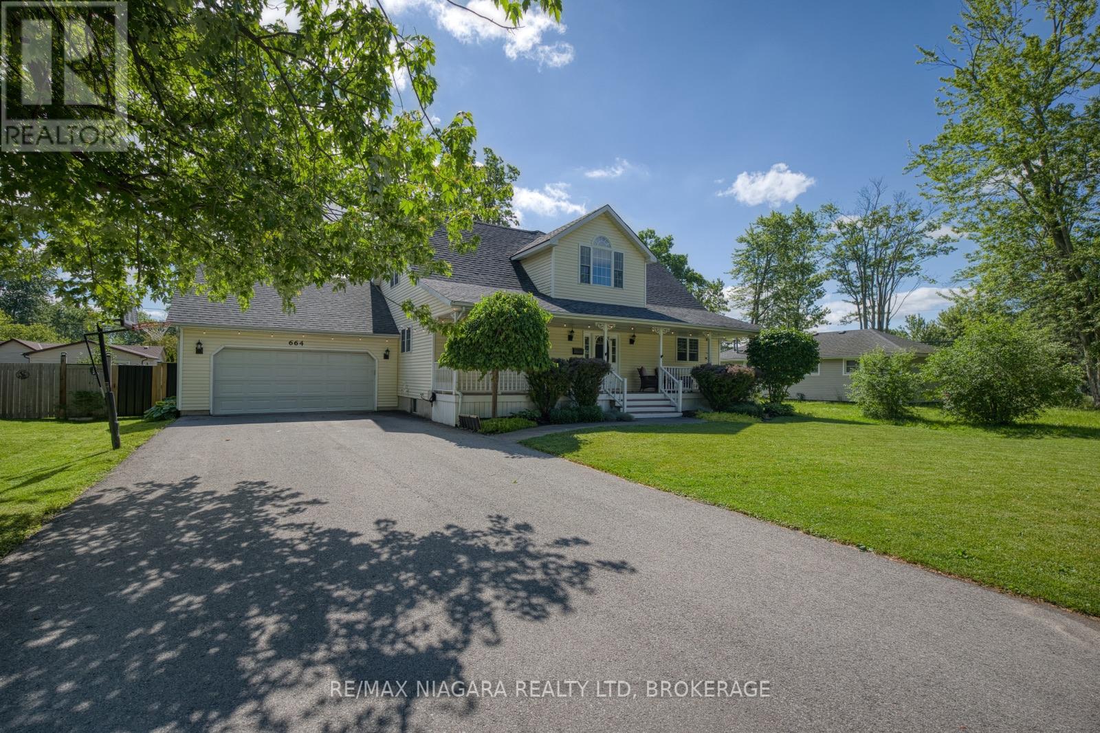 664 LAKEVIEW ROAD - 2