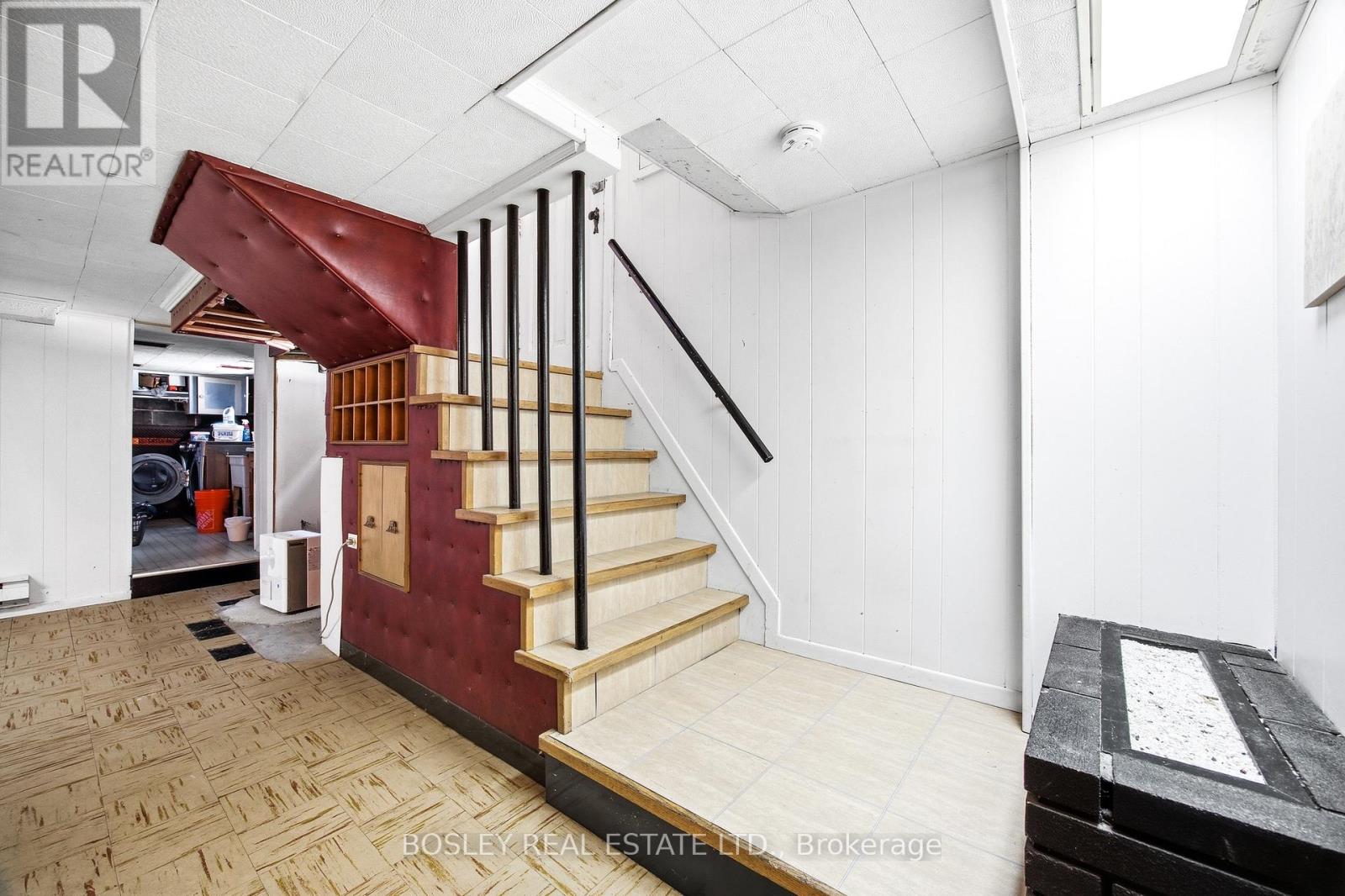 71 DELEMERE AVENUE - 28