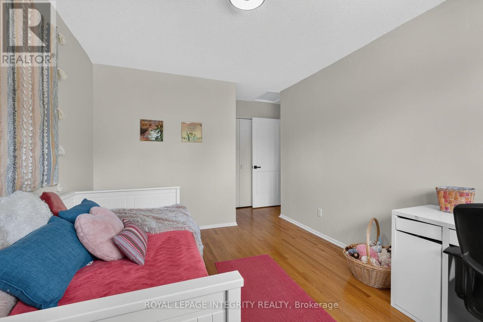3 Bed, 2 Bath House for Sale in Ottawa – 89 – 2111 MONTREAL ROAD, Ottawa – MLS# X13459612 - Image 19