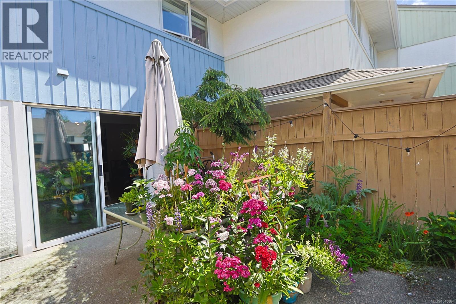 114 724 Sea Terrace, Victoria