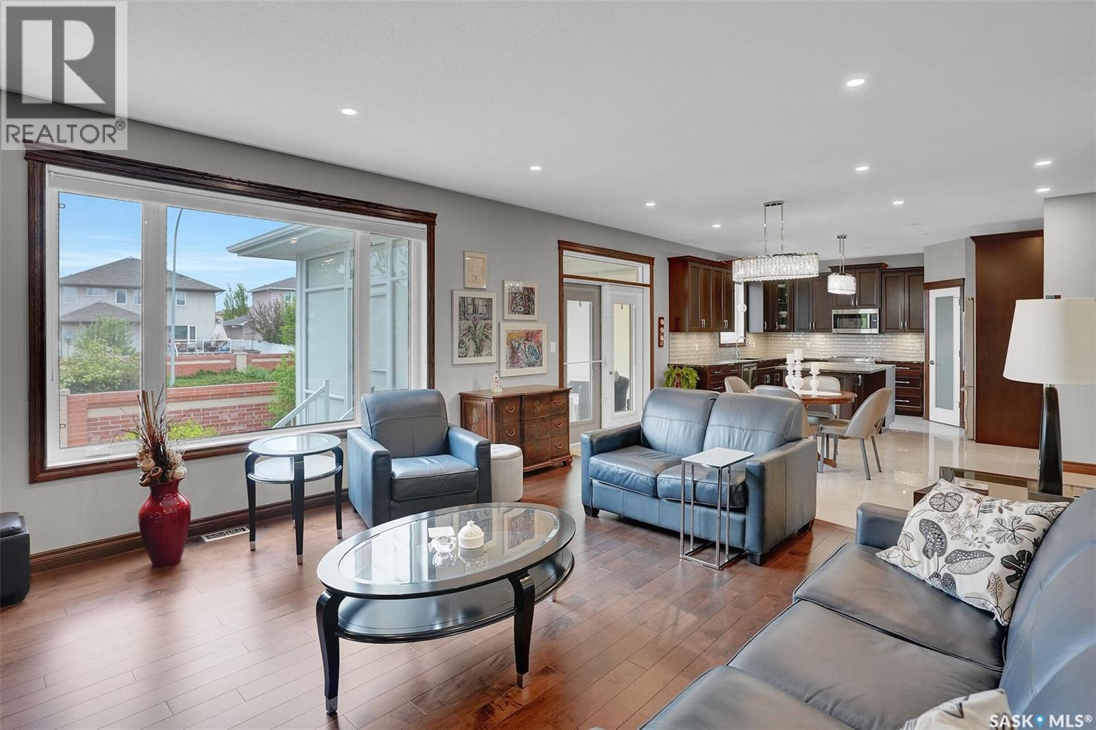 8747 Wascana Gardens PLACE — photo 18
