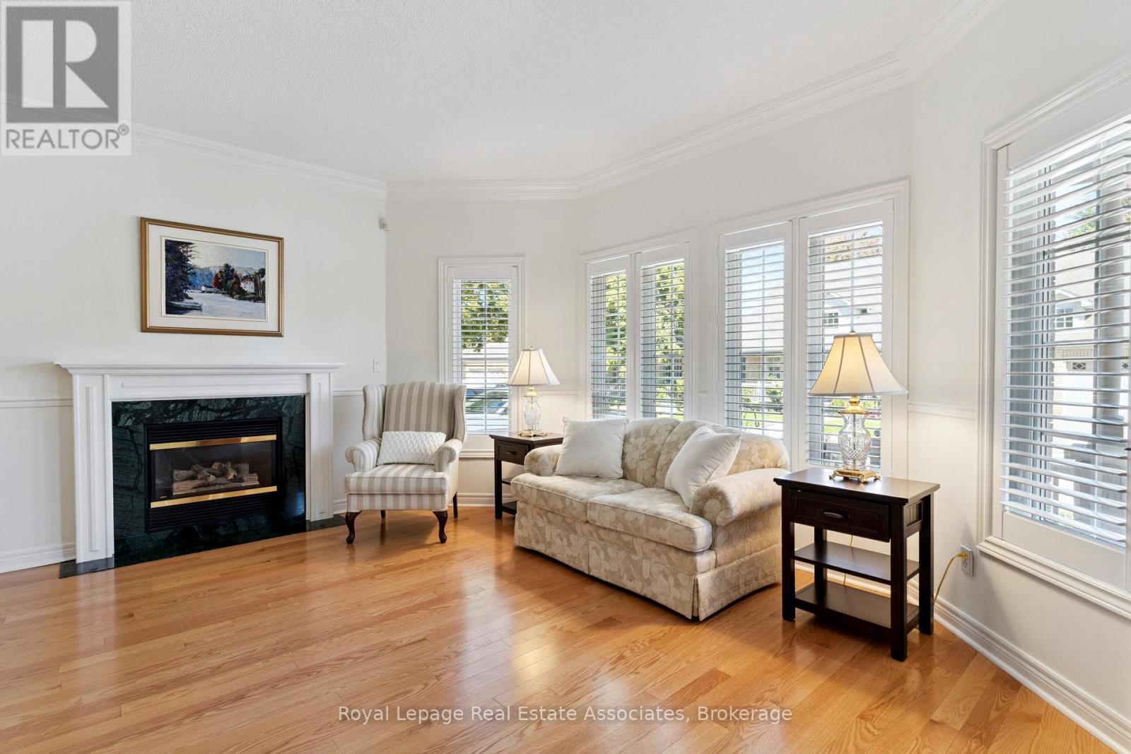 7 POWDER MILL COURT - 7