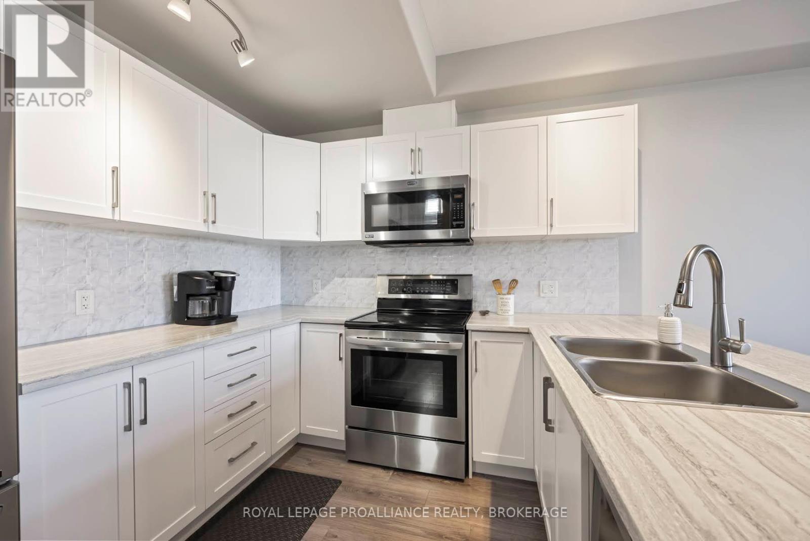 186 DR RICHARD JAMES CRESCENT - 13