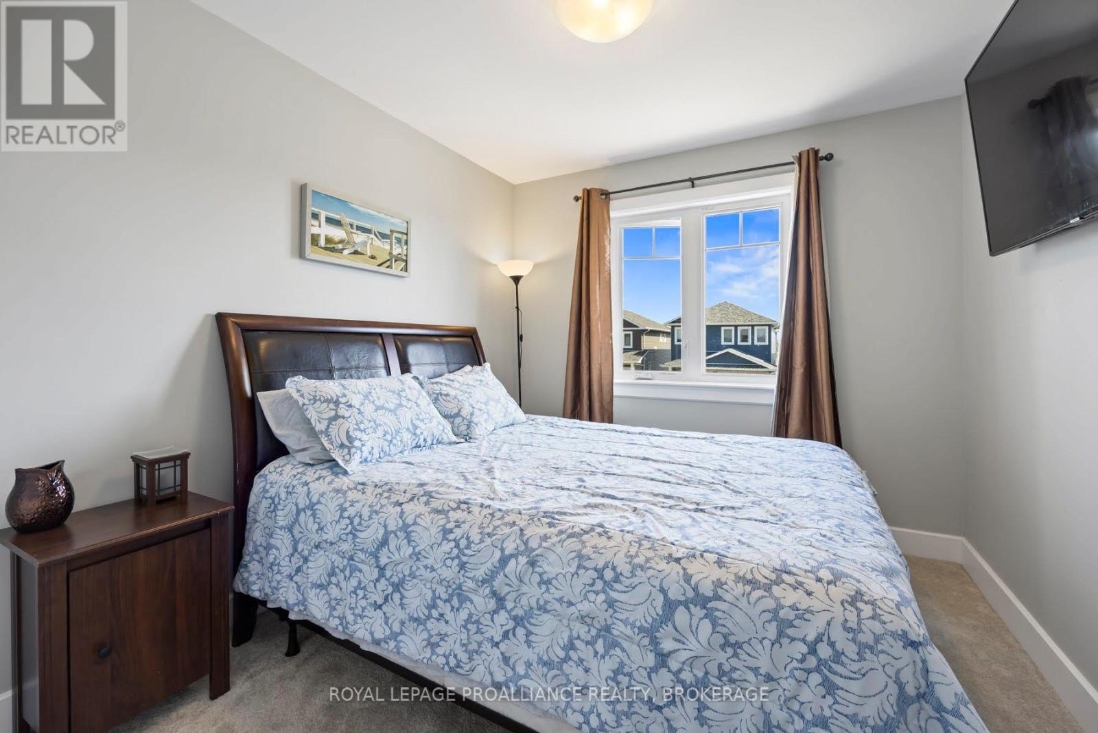 186 DR RICHARD JAMES CRESCENT - 26