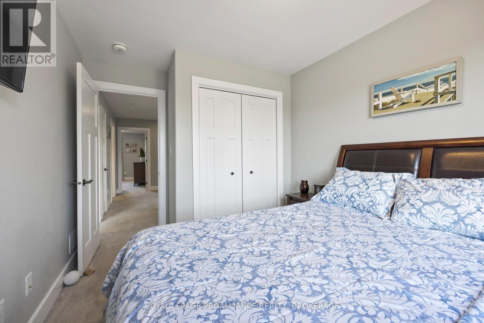 186 DR RICHARD JAMES CRESCENT - 27