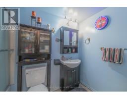 101 - 540 Talbot Place, Gananoque, ON K7G3C6 Photo 14