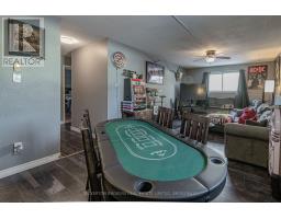 101 - 540 Talbot Place, Gananoque, ON K7G3C6 Photo 9