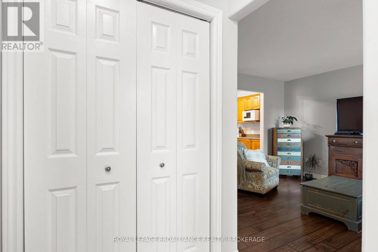 134 BRICELAND STREET - 8