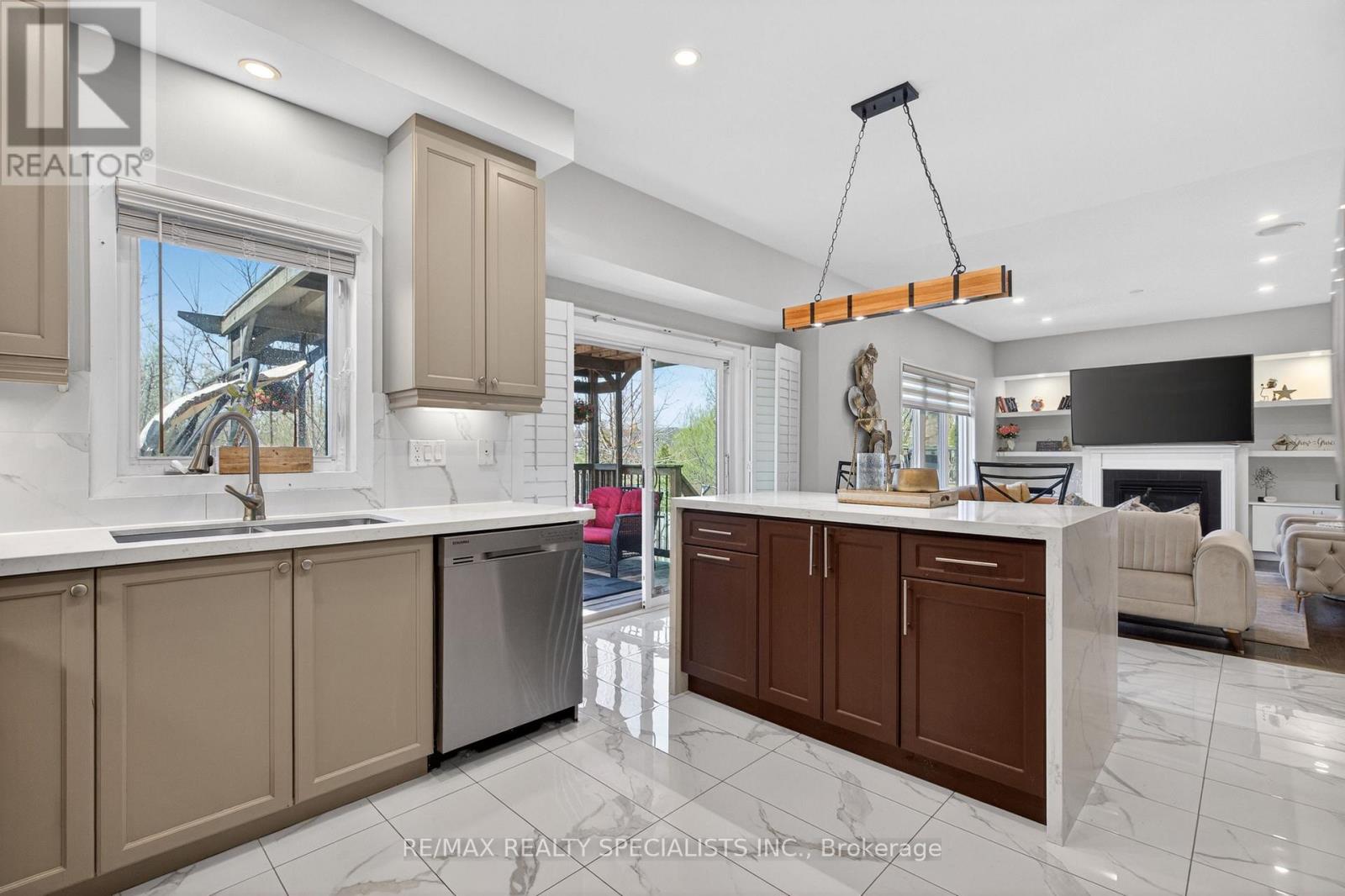 3342 CLINE STREET - 23