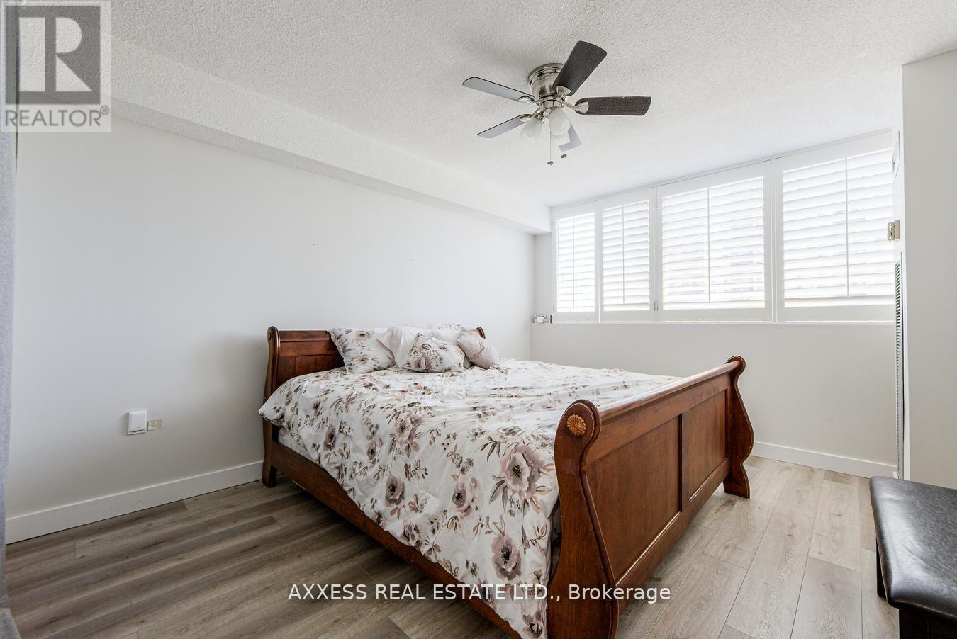 #609 3590 KANEFF CRESCENT - 19