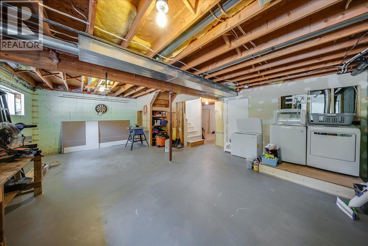 210 & 206 BELMOND Road - 29
