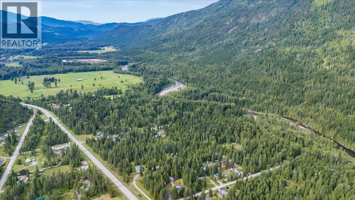 210 & 206 BELMOND Road - 56