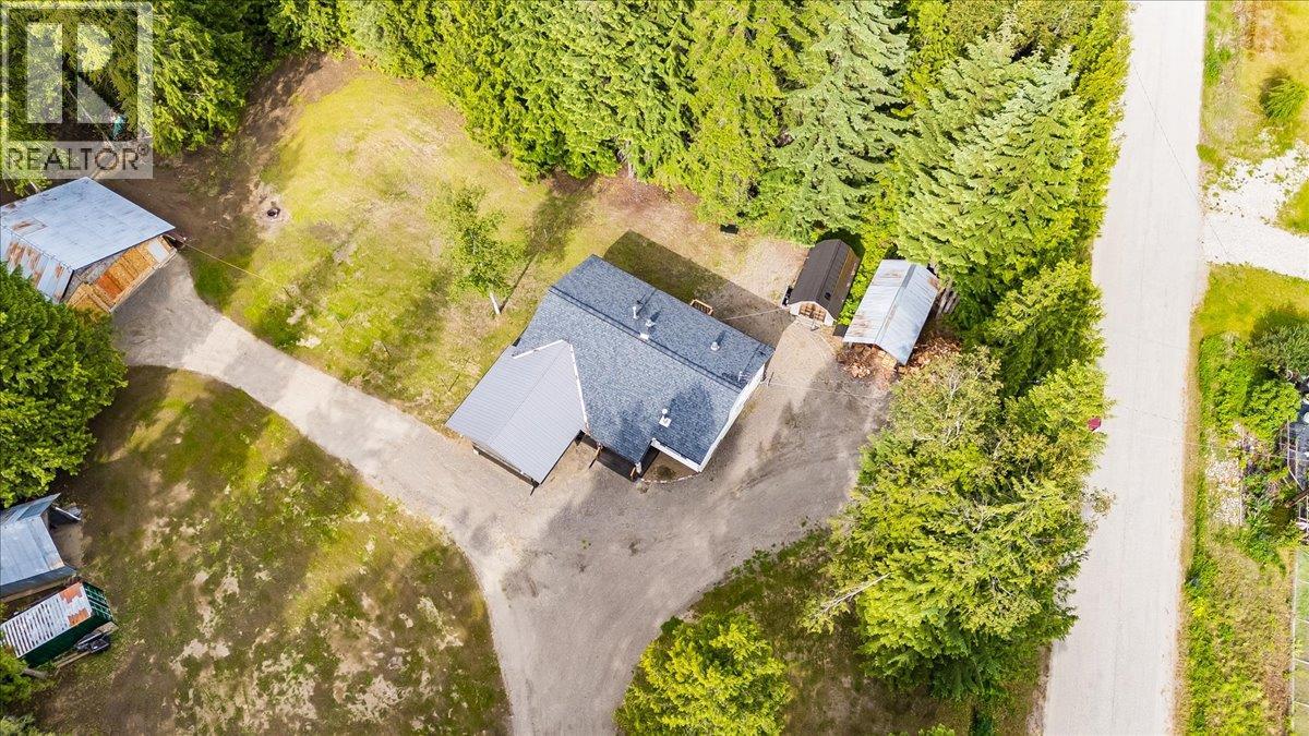 210 & 206 BELMOND Road - 54